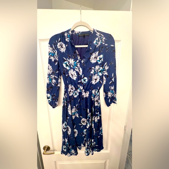 White House Black Market Floral Dress - Picture 1 of 4